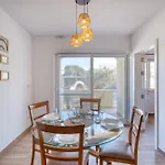 Appartement Qala Tranquil Escape - Stylish With Terrace & Ac