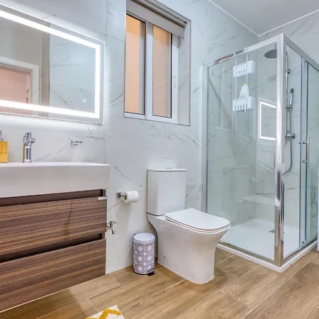 Apartamento Stylish 2br In Peaceful With Terrace & Ac By 360 Estates *
