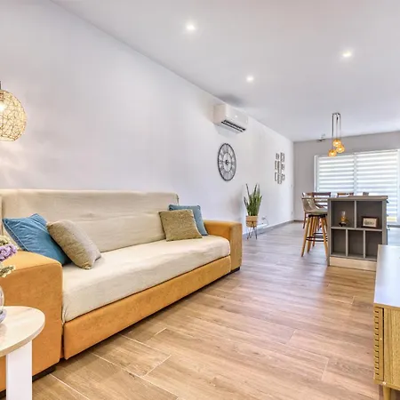 Stylish 2br In Peaceful With Terrace & Ac By 360 Estates